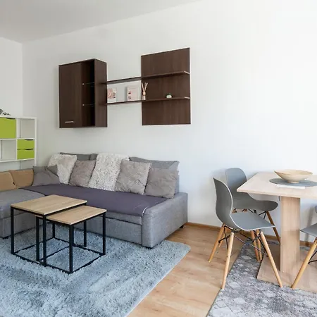 Roomsy świętojańska *